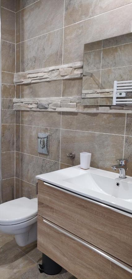 Le Cygne, Appartement De Standing En Hyper-Centre Sarreguemines Bagian luar foto